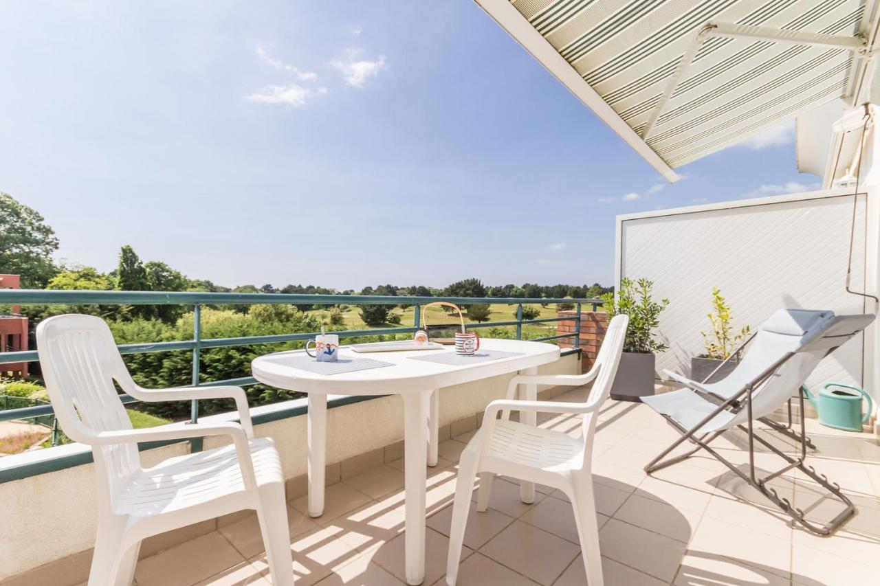 La Terrasse Du Golf Apartment Порник Екстериор снимка