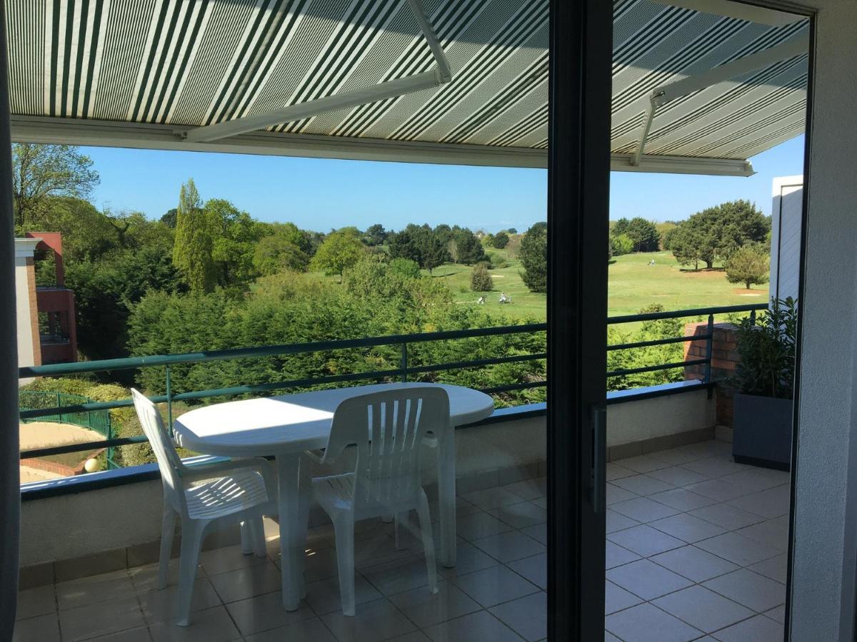 La Terrasse Du Golf Apartment Порник Екстериор снимка